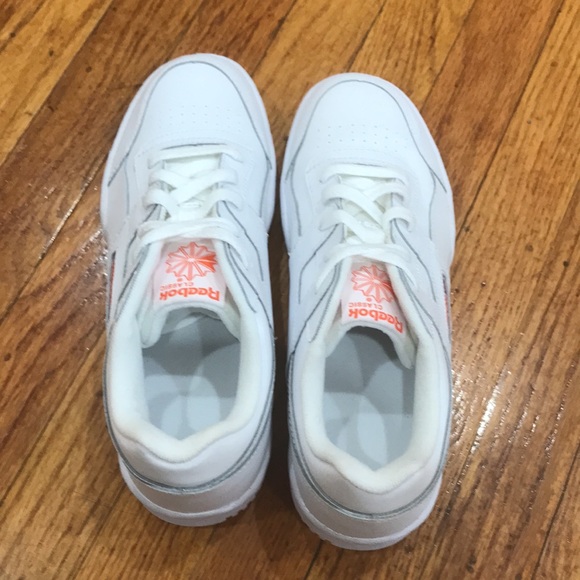 NEW Reebok Classic Club C - Picture 5 of 6